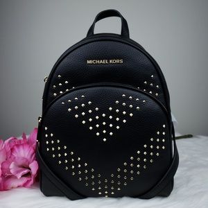 🌺Michael Kors MD Abbey studded backpack Black